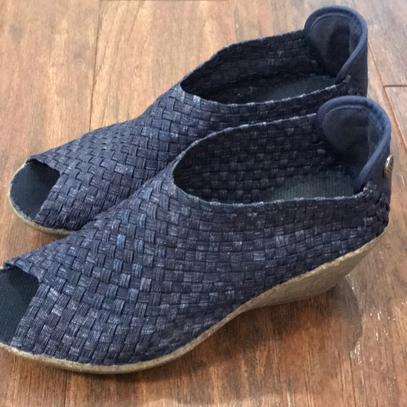 bernie mev. Shoes - Bernie Mev wedge peep toe shoes